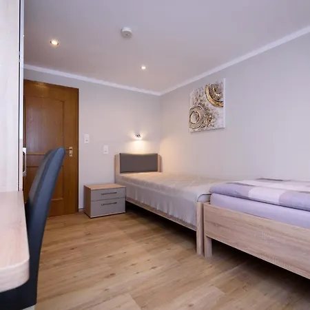 Deutsches Haus 3* Aerzen